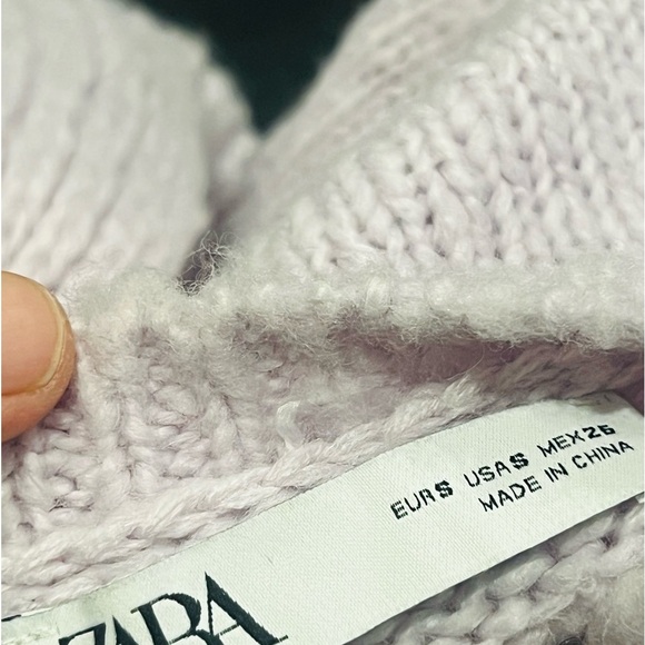 Zara | Knit Sweater with Ruffle Trims lilac size small - Picture 7 of 11